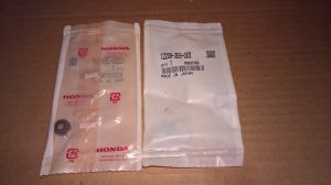 NEW (QTY 2) Genuine OEM HONDA 12209-ZE8-003 GX Valve Stem Seal