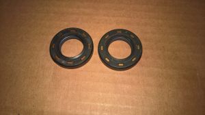 (Qty 2) NEW 20mm x 35mm x 7mm PHLE Shaft Oil Seal