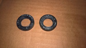 (Qty 2) NEW ROLF 17mm x 28mm x 7mm Shaft Oil Seal