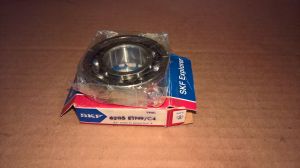 NEW Genuine SKF 6205 ETN9/C4 Ball Bearing 25mm x 52mm x 15mm