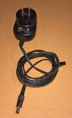 Aztech AC Adapter SWM10-05120 12V 0.42A Power Supply For Motorola 2210-02