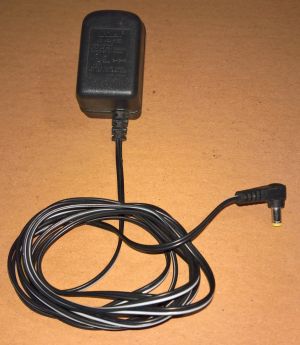 Genuine Uniden AD-446 AC Adapter Power Supply 9V 210mA
